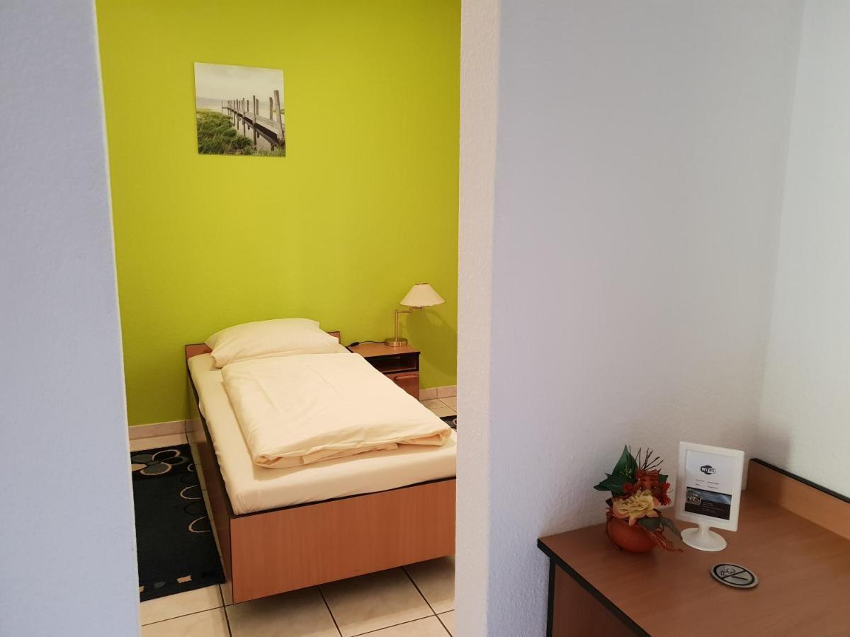 קלסטרבאך Walk-Inn Hotel Frankfurt Airport מראה חיצוני תמונה